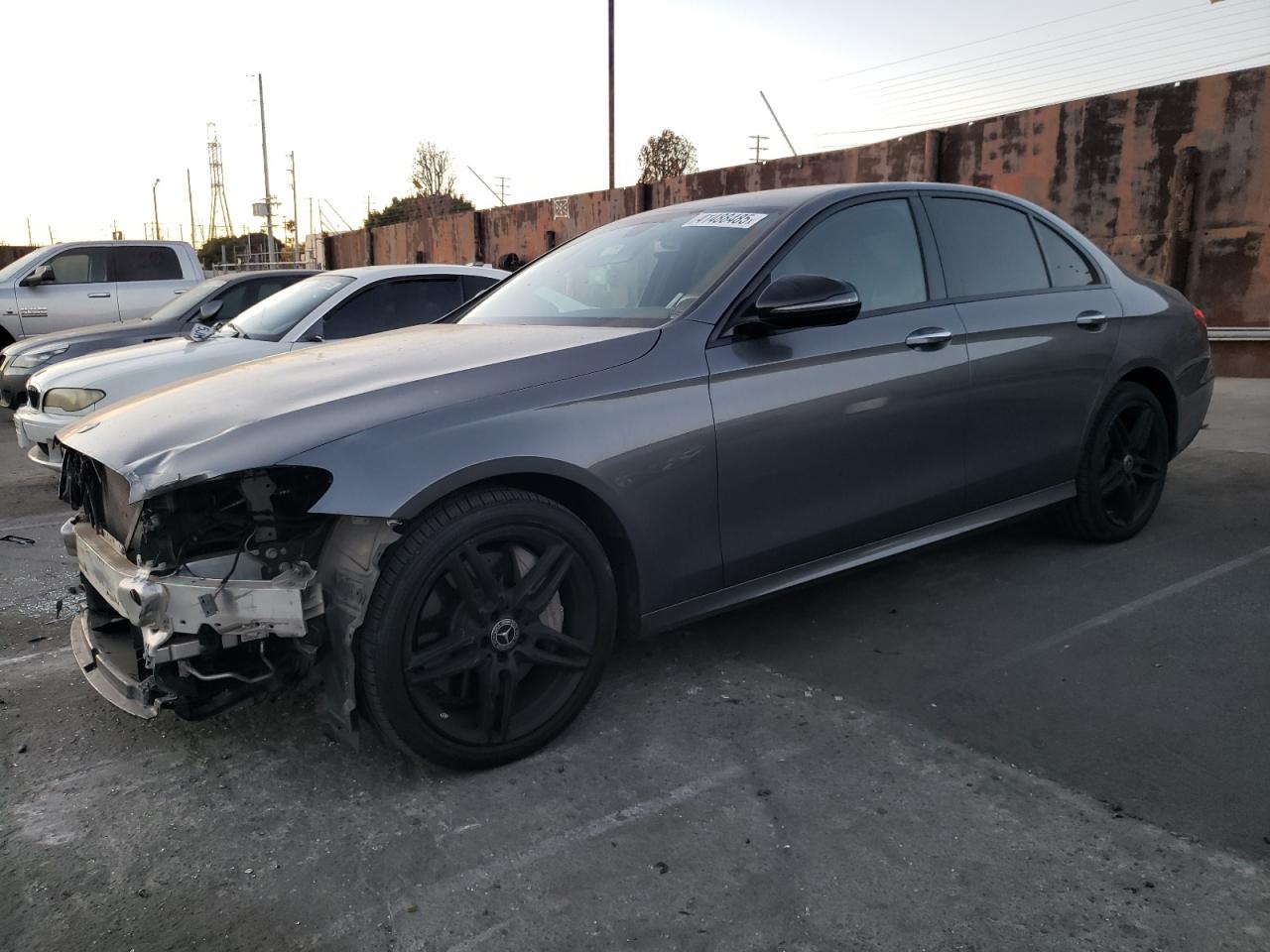 VIN WDDZF4JB9KA567825 2019 MERCEDES-BENZ E-CLASS no.1