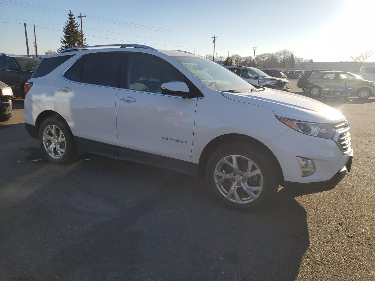 2019 Chevrolet Equinox - Image 4