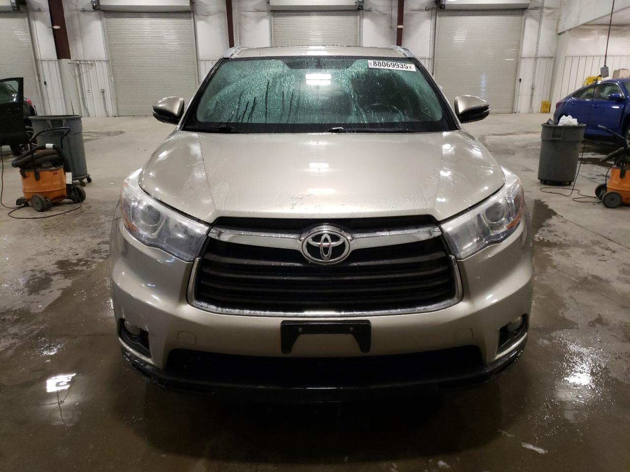 VIN 5TDJKRFH7FS144294 2015 TOYOTA HIGHLANDER no.5