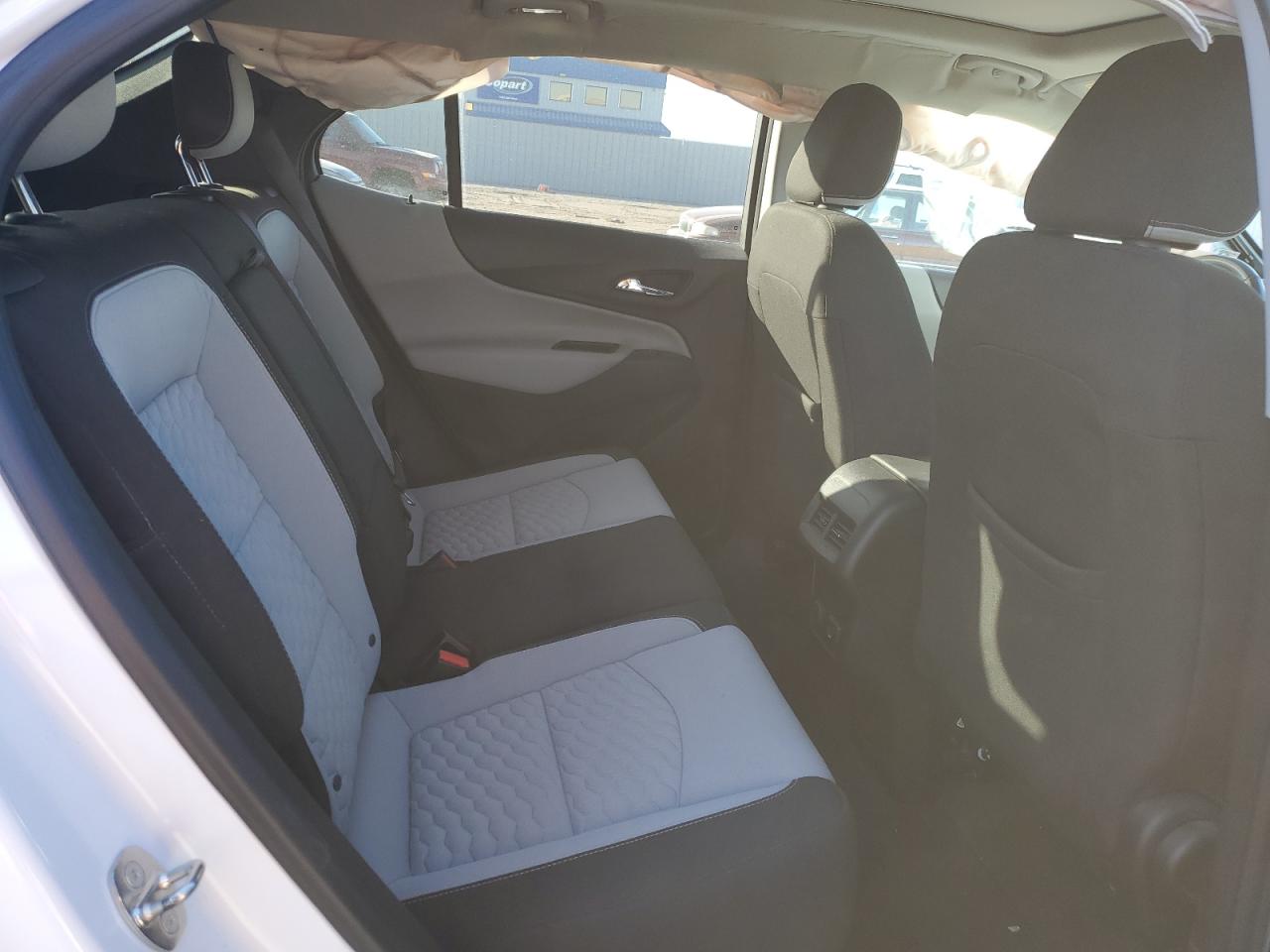 2018 Chevrolet Equinox - Image 11