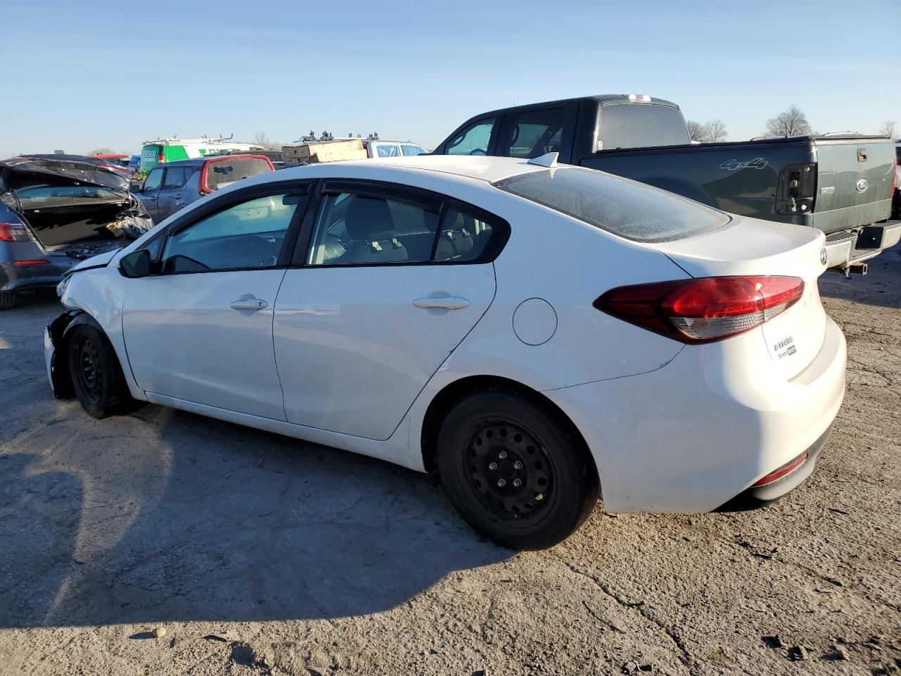 2017 Kia Forte - Image 2