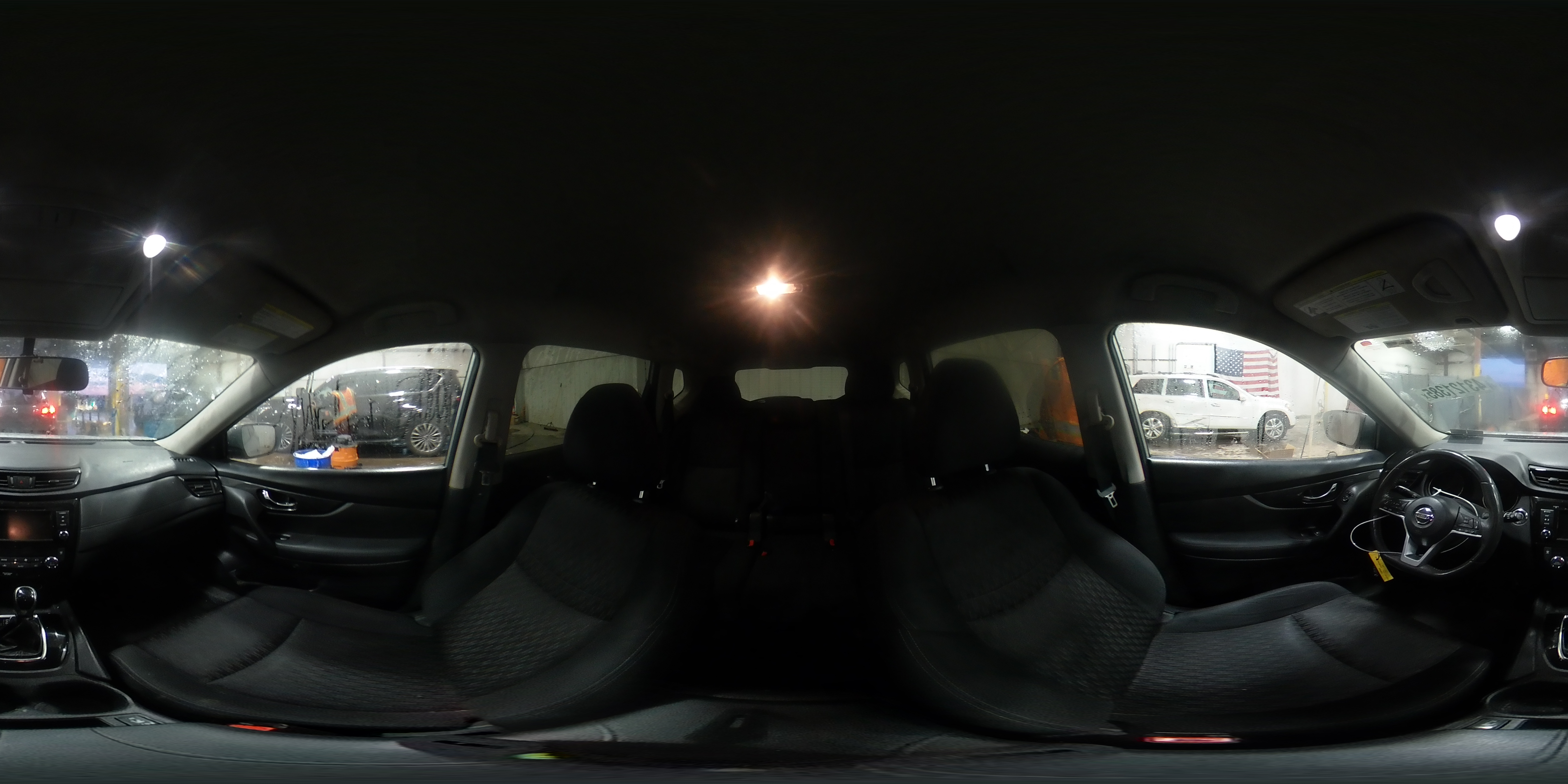 2018 Nissan Rogue - Image 15