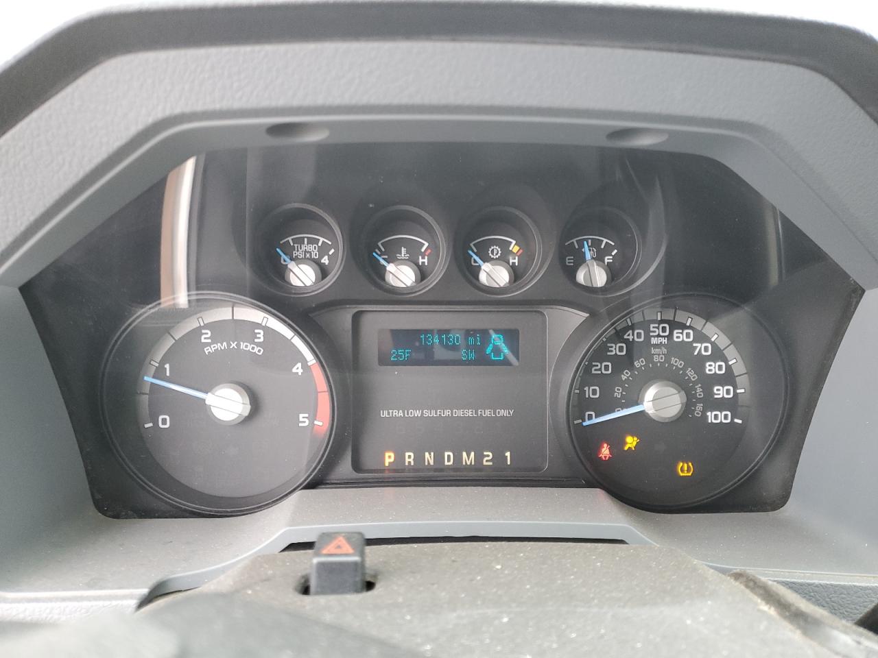 2013 Ford F350 - Image 9
