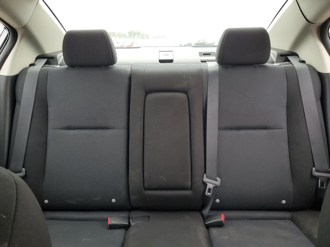 2010 Mazda 3 - Image 10