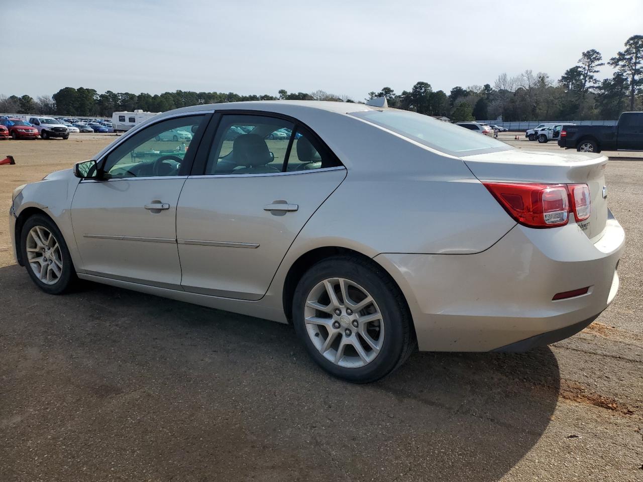 VIN 1G11C5SA4DF181131 2013 CHEVROLET MALIBU no.2