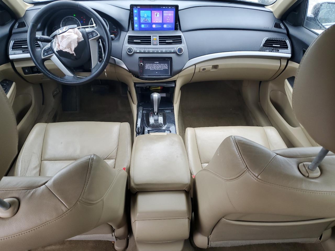 2012 Honda Accord - Image 8