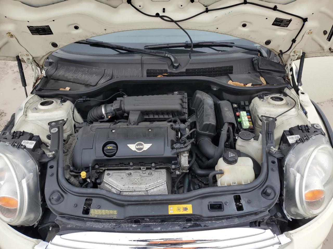 2014 MINI Cooper - Image 11