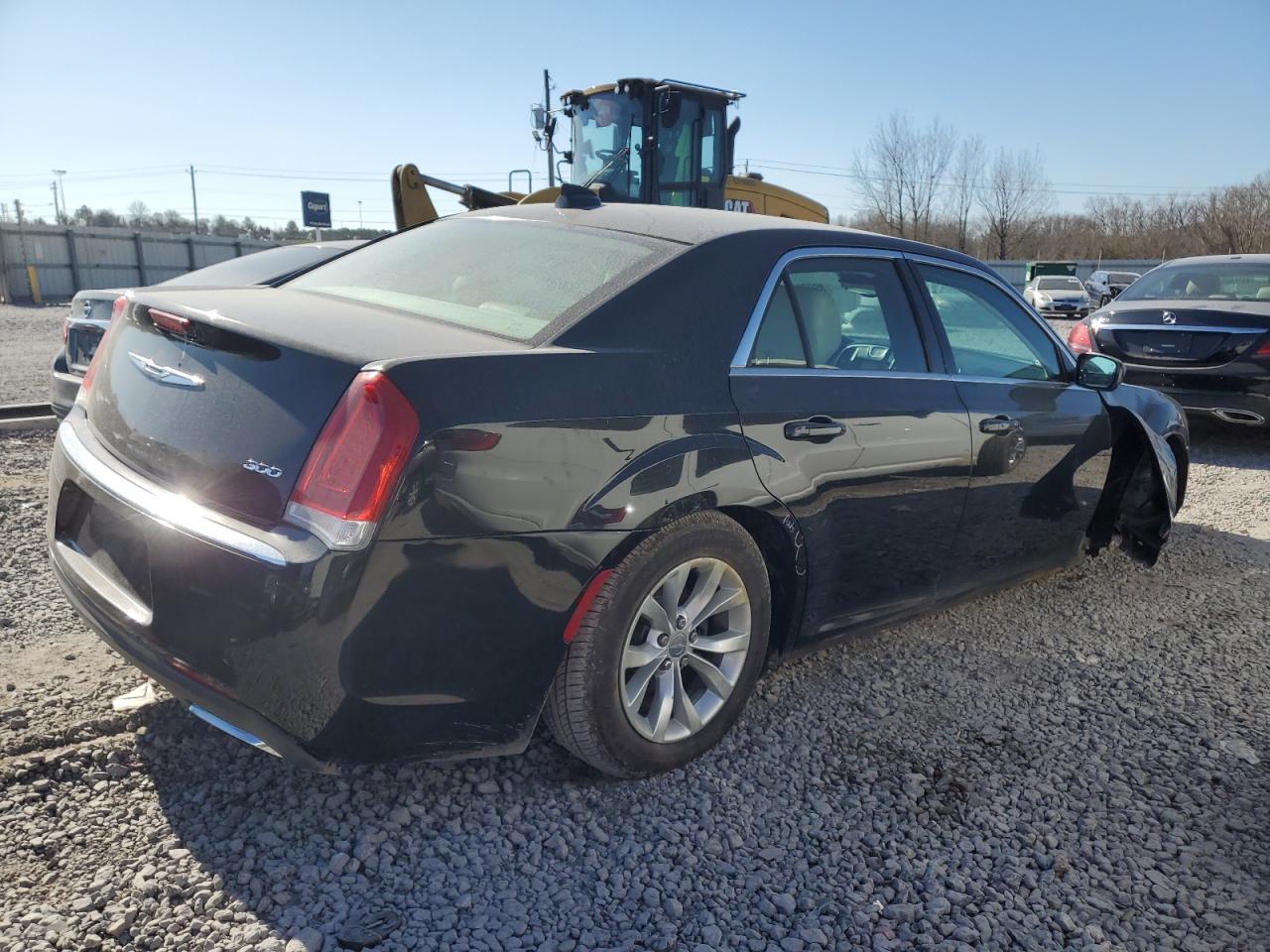 2015 Chrysler 300 - Image 3