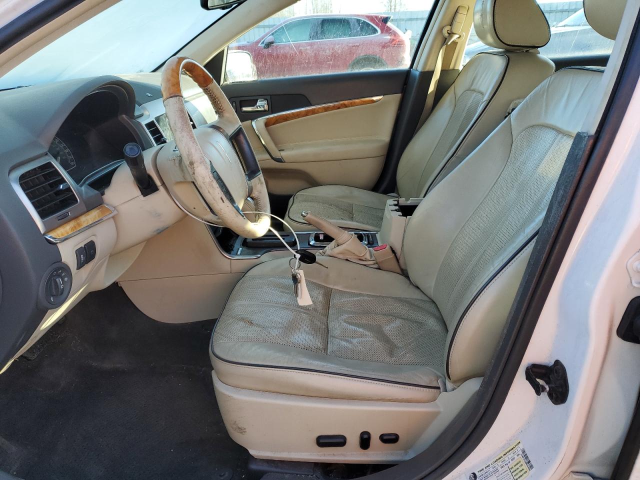 2011 Lincoln MKZ - Image 7