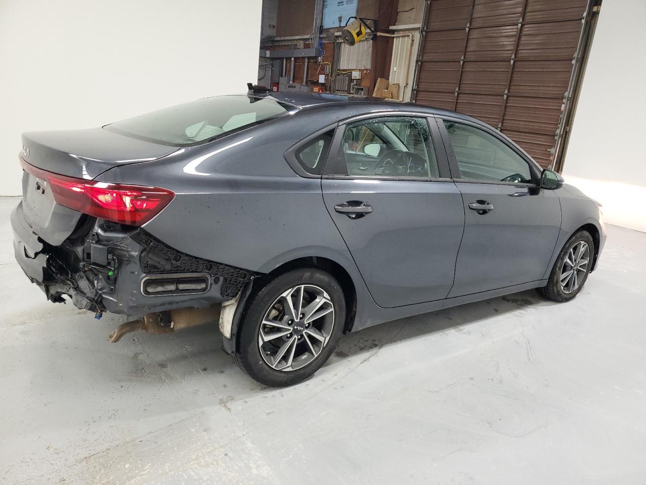 2023 Kia Forte - Image 3