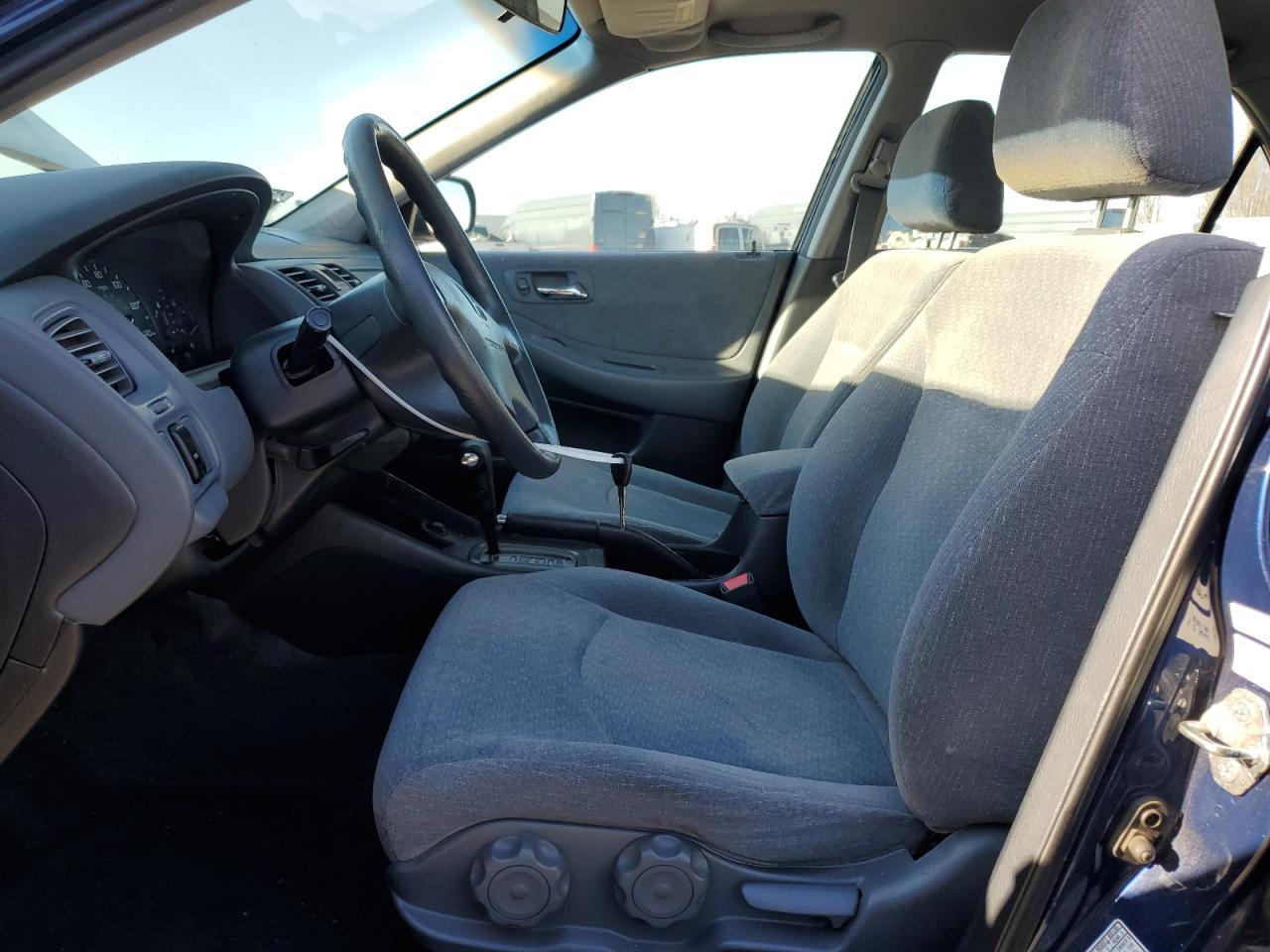 2002 Honda Accord - Image 7