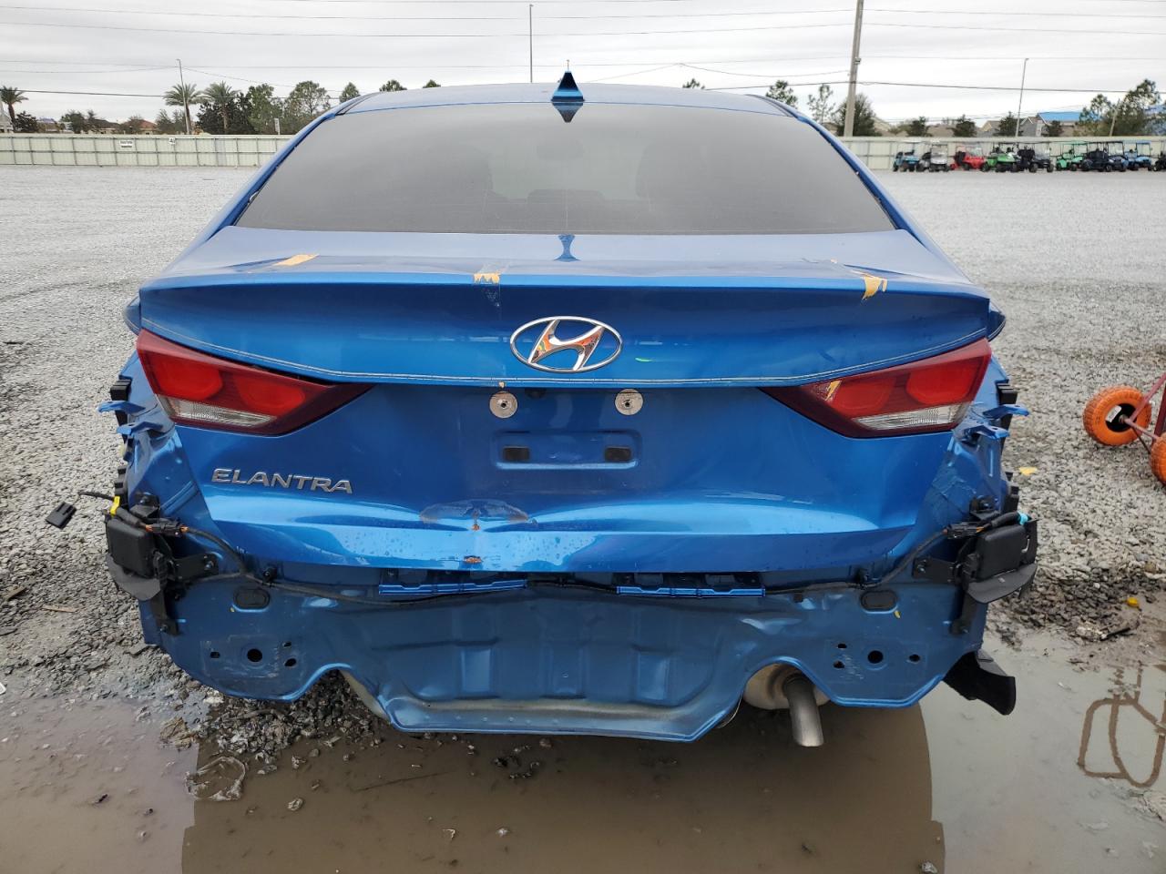 2018 Hyundai Elantra - Image 6