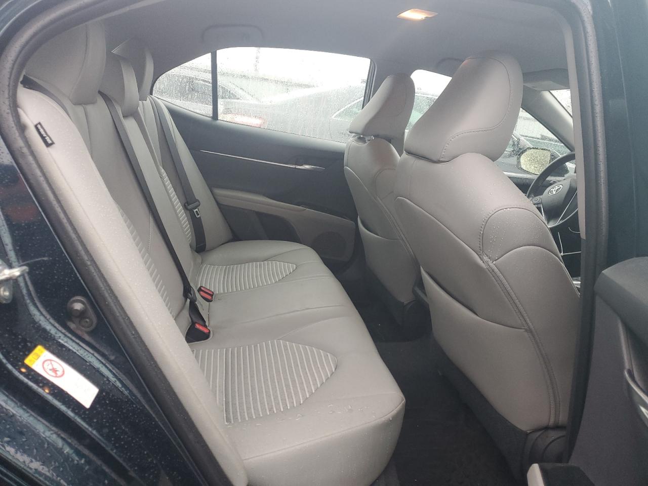 2019 Toyota Camry - Image 10