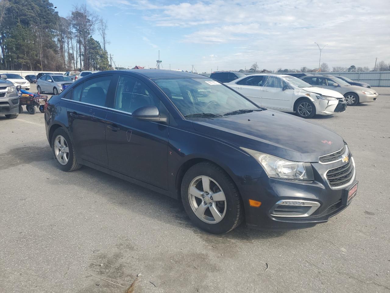 2015 Chevrolet Cruze - Image 4