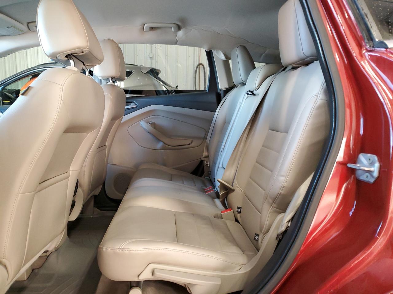 2014 Ford Escape - Image 11
