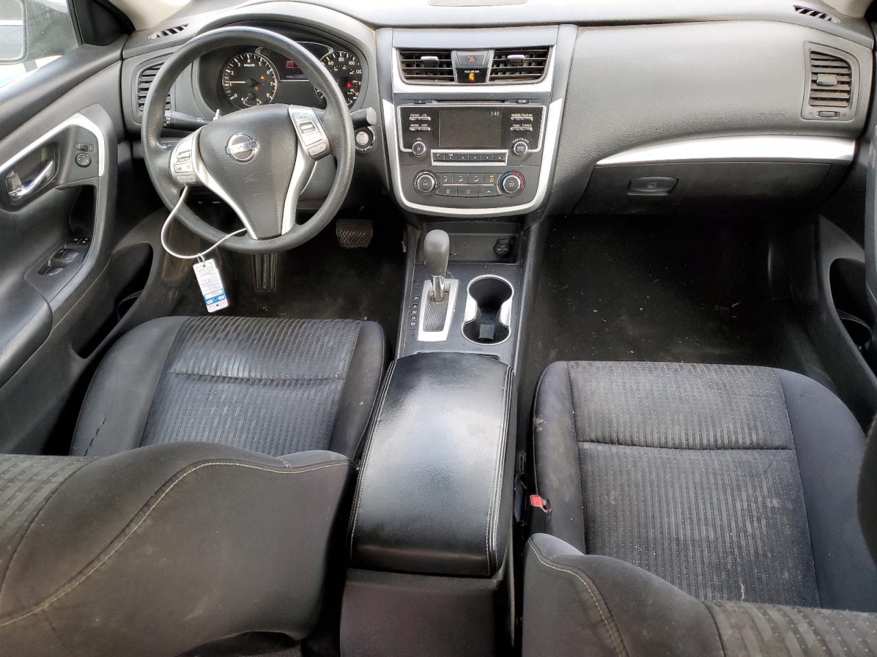 2016 Nissan Altima - Image 8