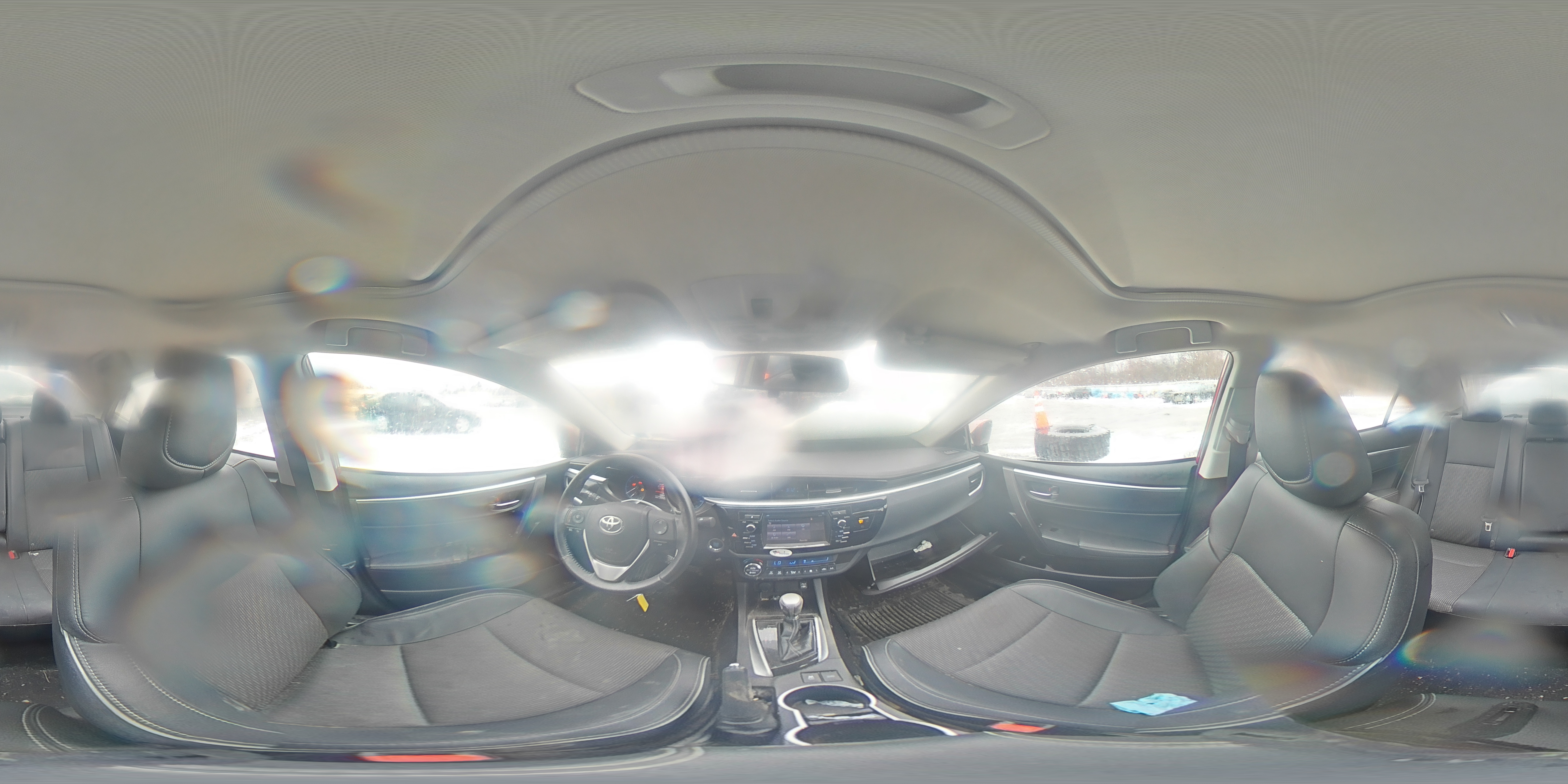 2015 Toyota Corolla - Image 13