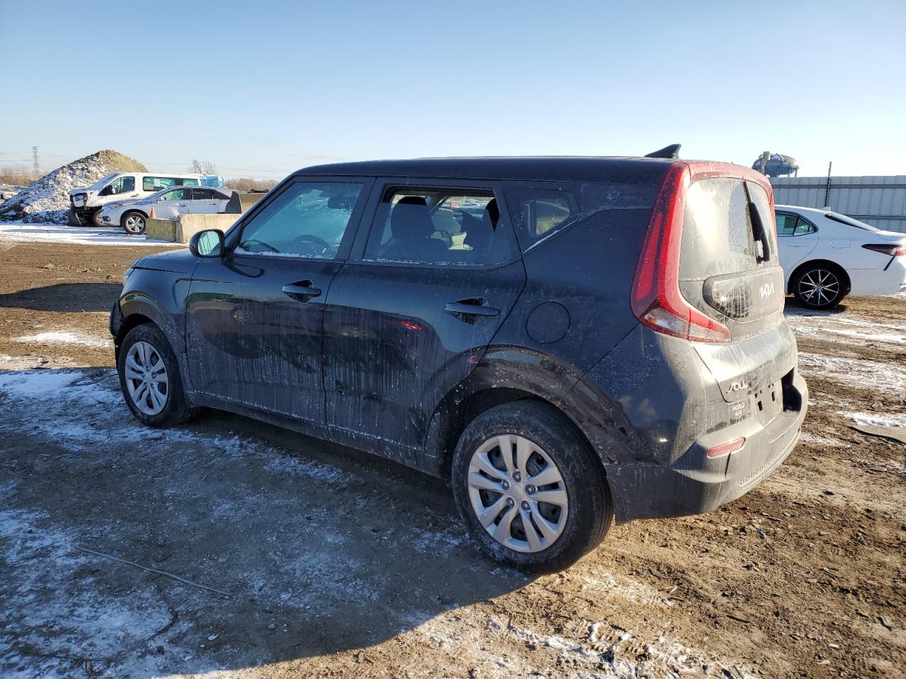 2022 Kia Soul - Image 2