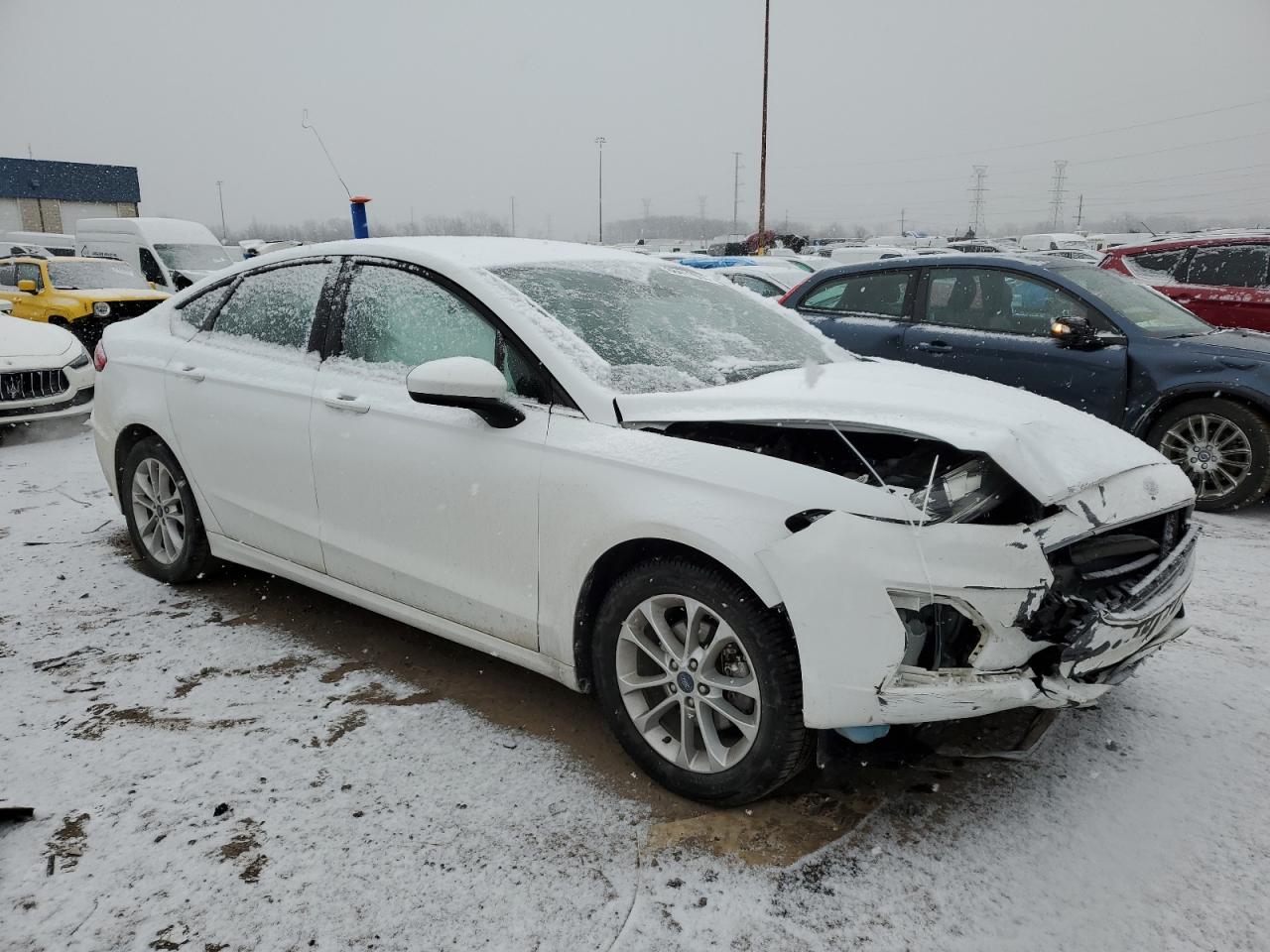 2020 Ford Fusion - Image 4