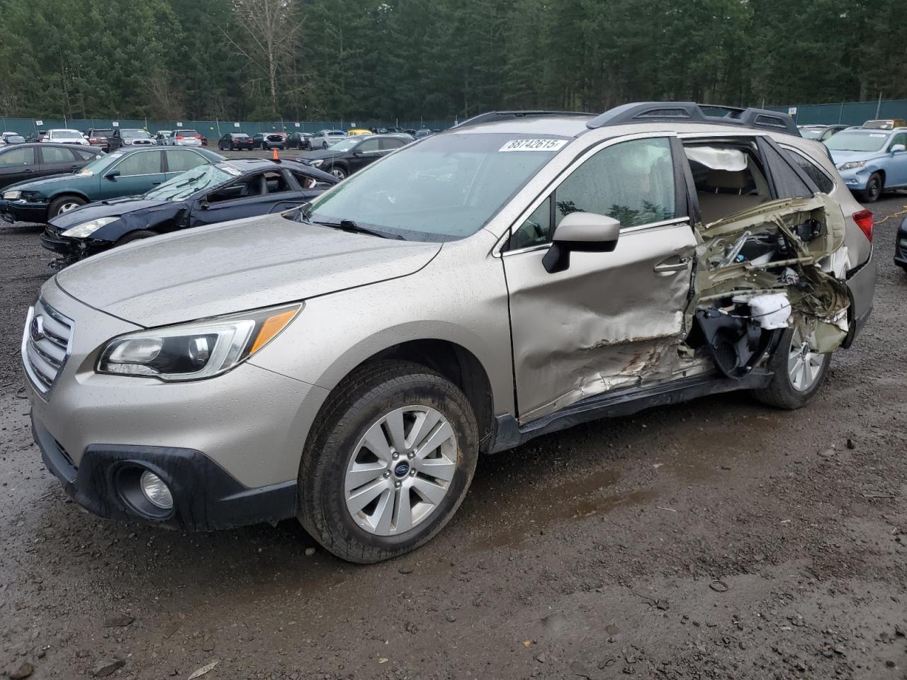 2015 Subaru Outback - Image 1