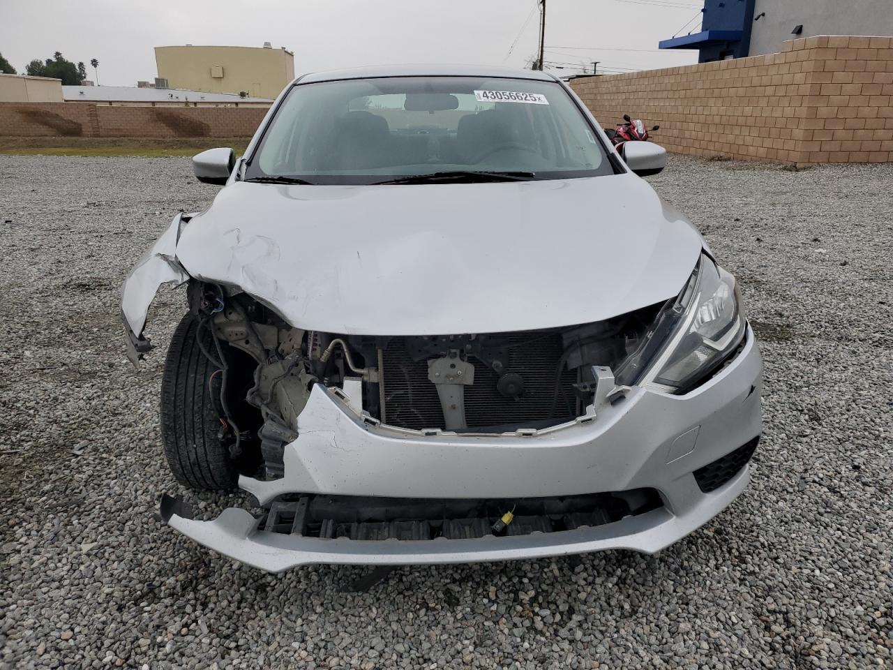2016 Nissan Sentra - Image 5