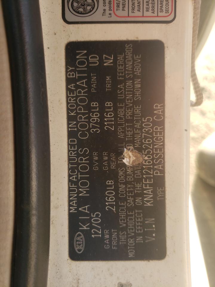 2006 Kia Spectra - Image 13