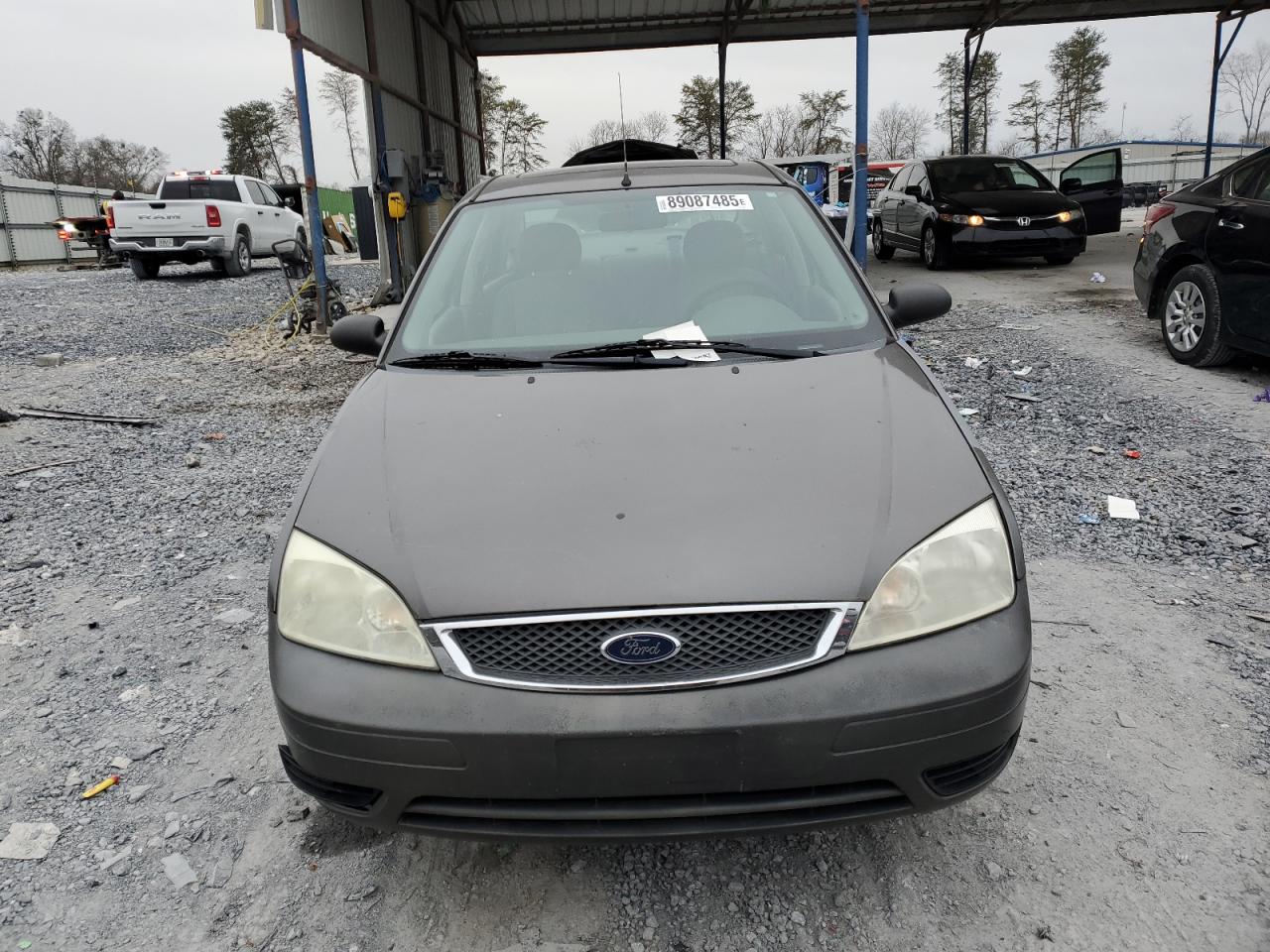 2005 Ford Focus - Image 5