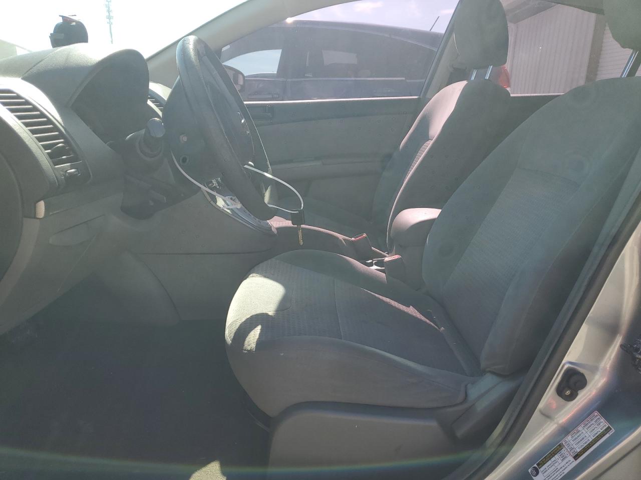 2008 Nissan Sentra - Image 7