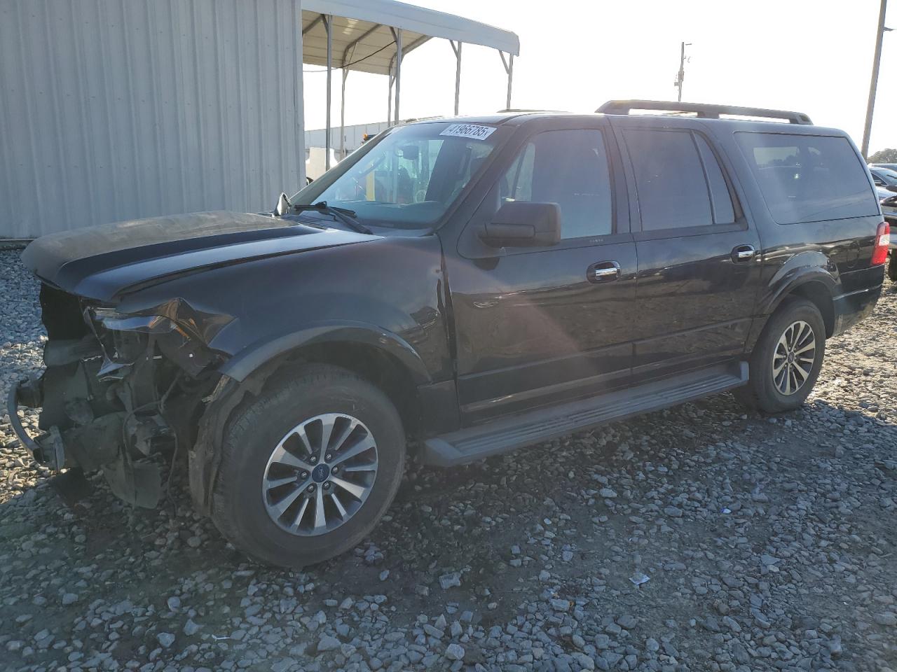 2015 Ford Expedition - Image 1