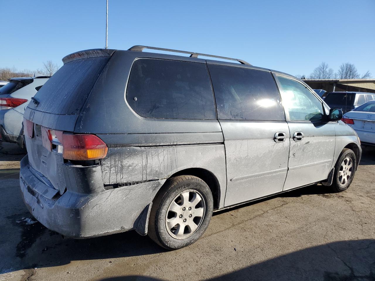 2004 Honda Odyssey - Image 3