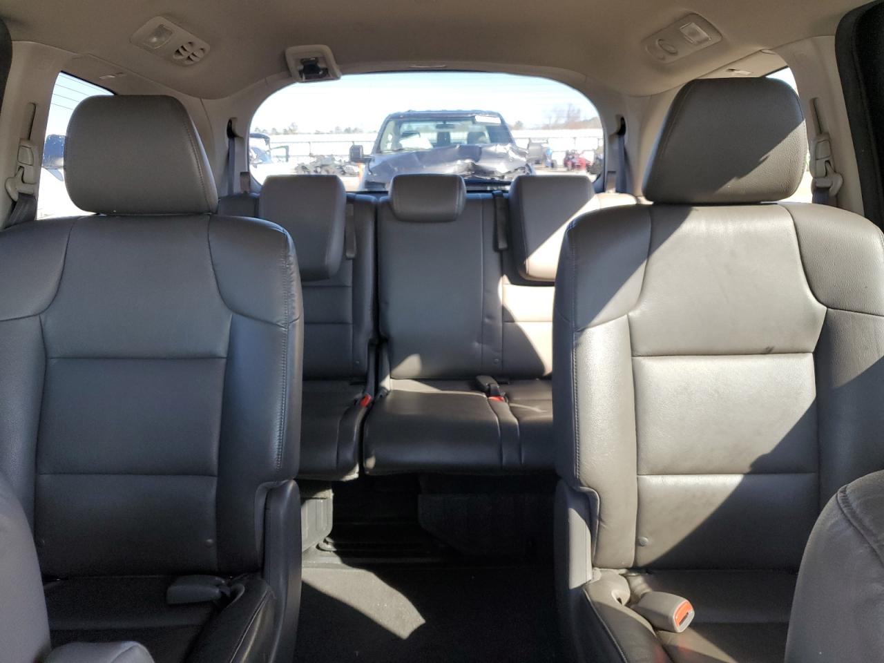 2014 Honda Odyssey - Image 10