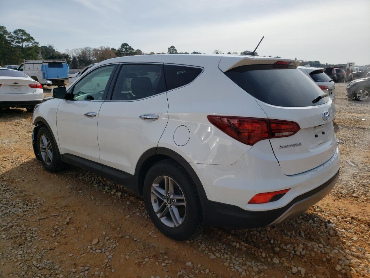 2018 Hyundai Santa Fe - Image 2