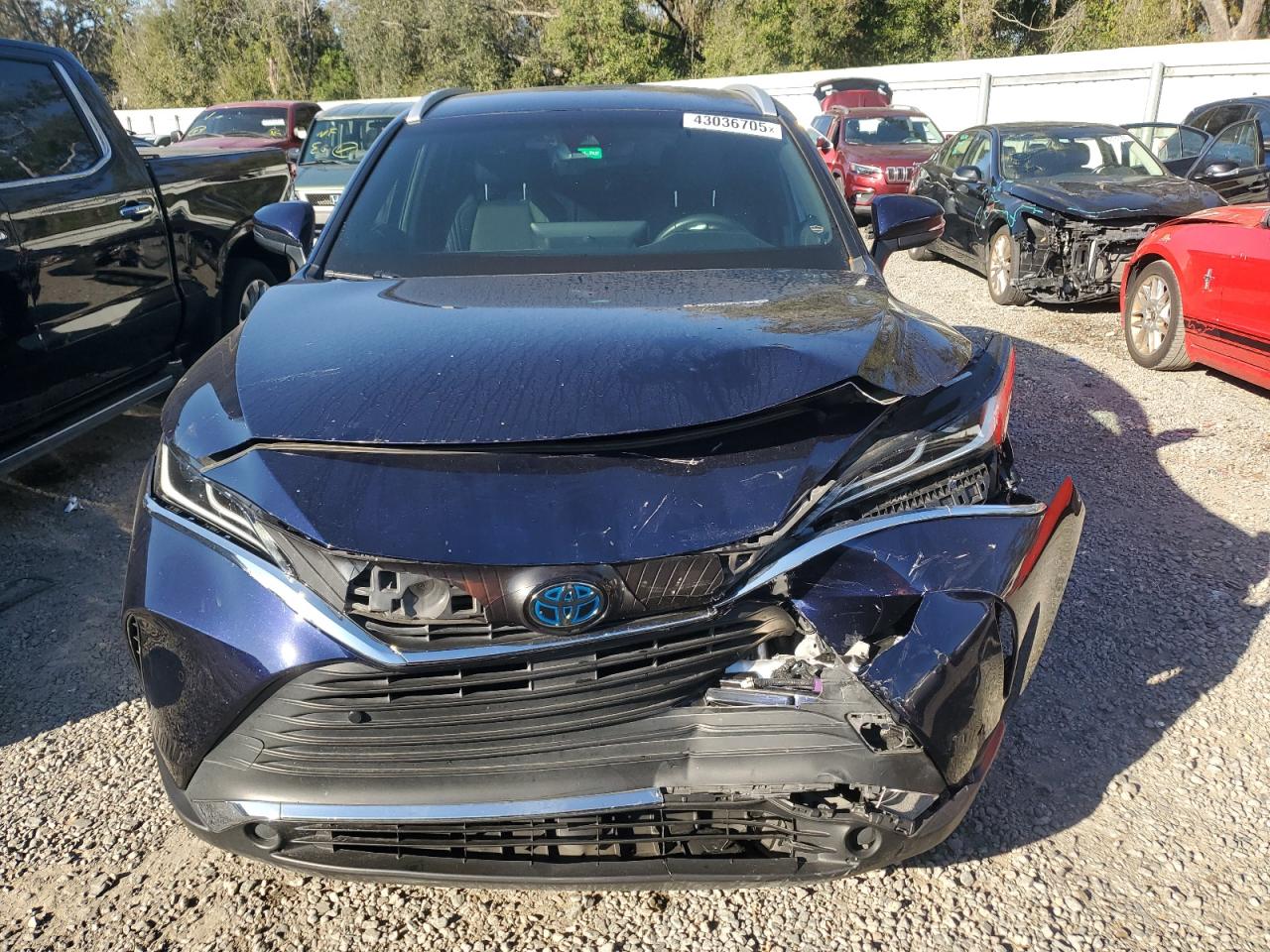 2021 Toyota Venza - Image 5