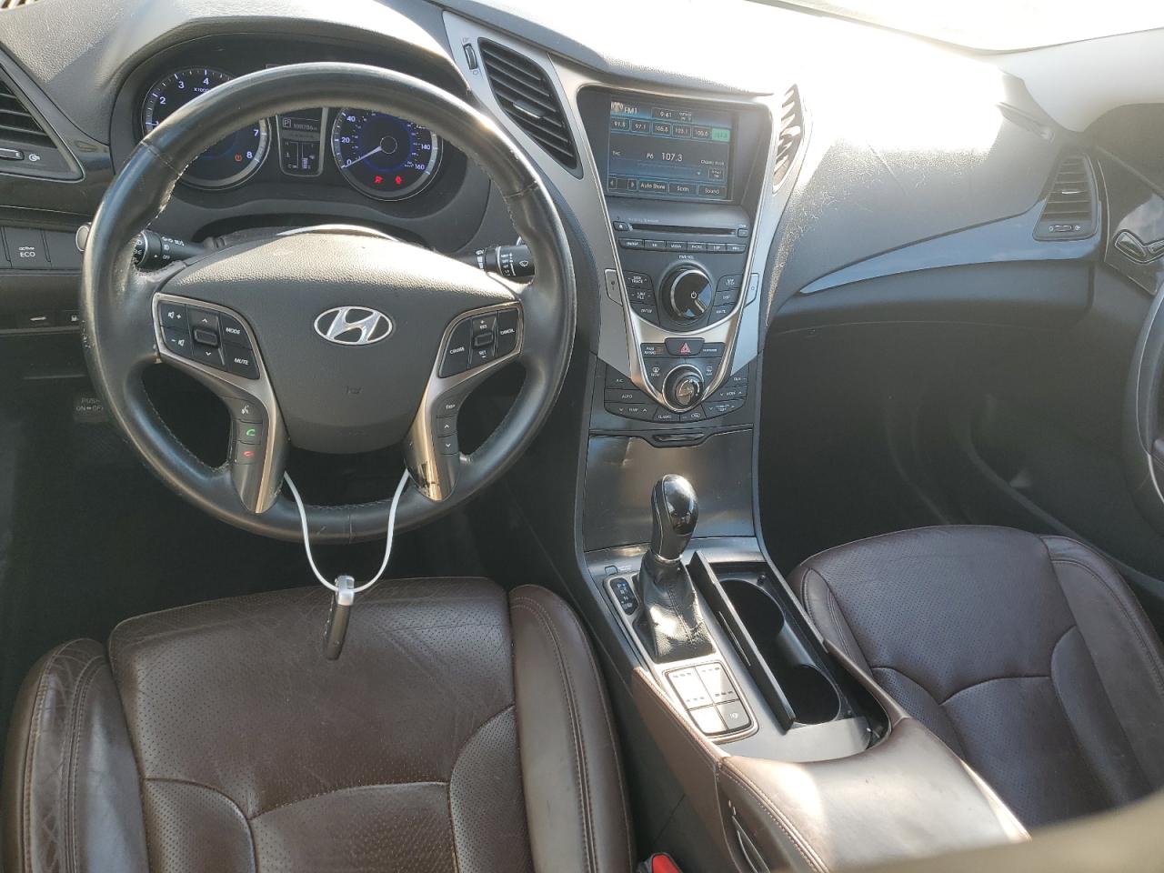 2012 Hyundai Azera - Image 8