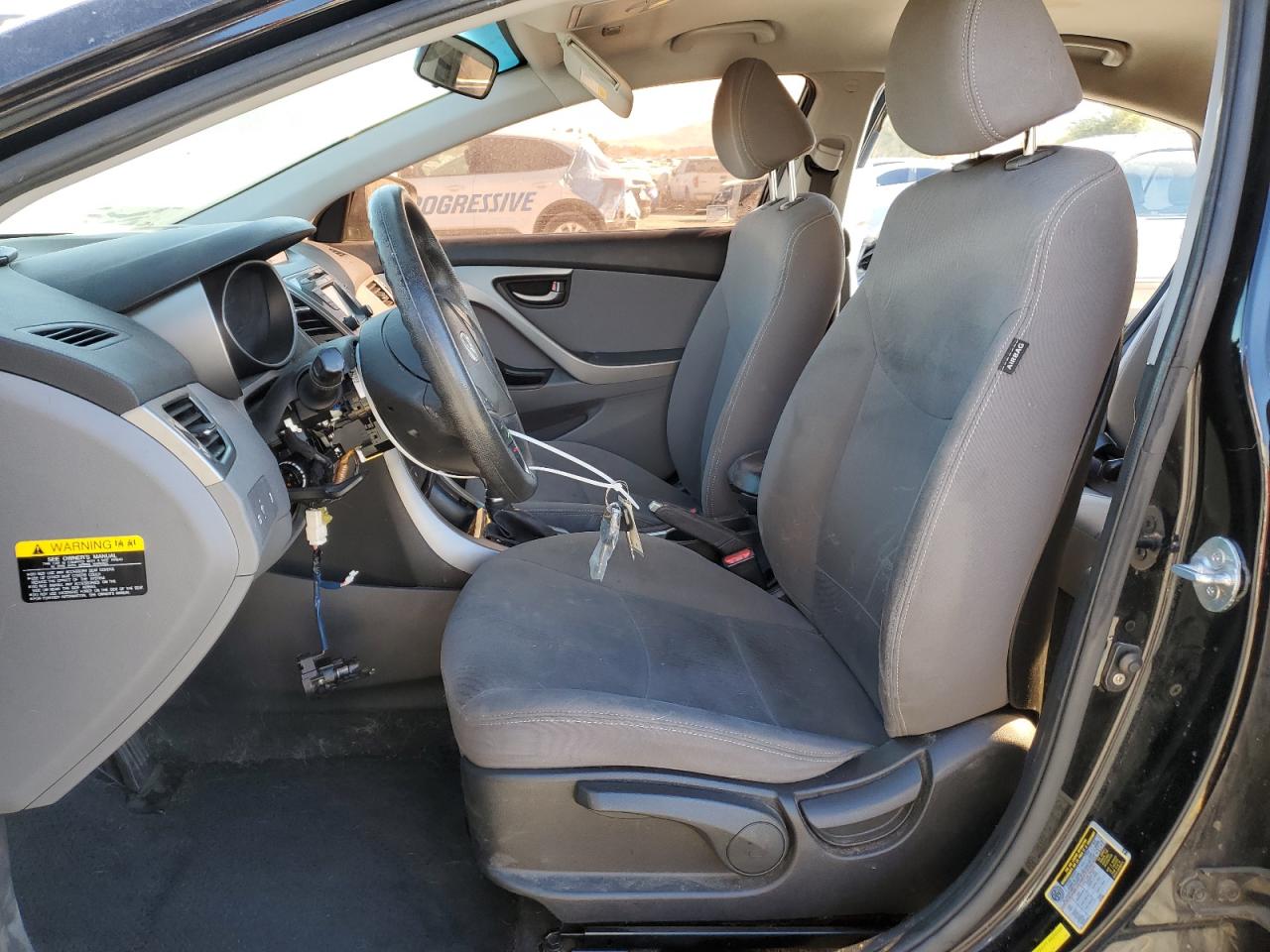 2014 Hyundai Elantra - Image 7