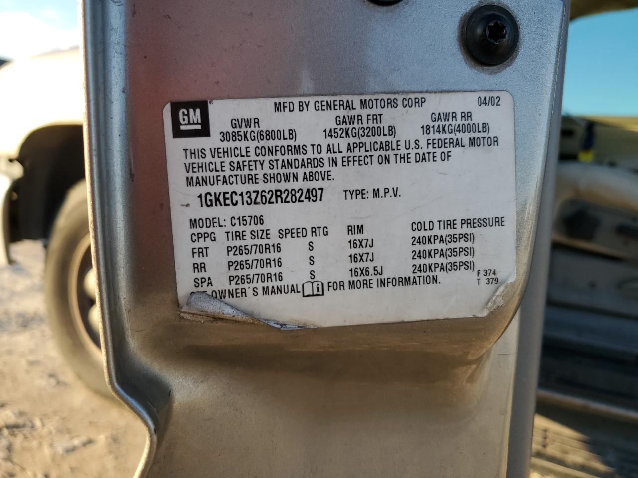 2002 GMC Yukon - Image 14