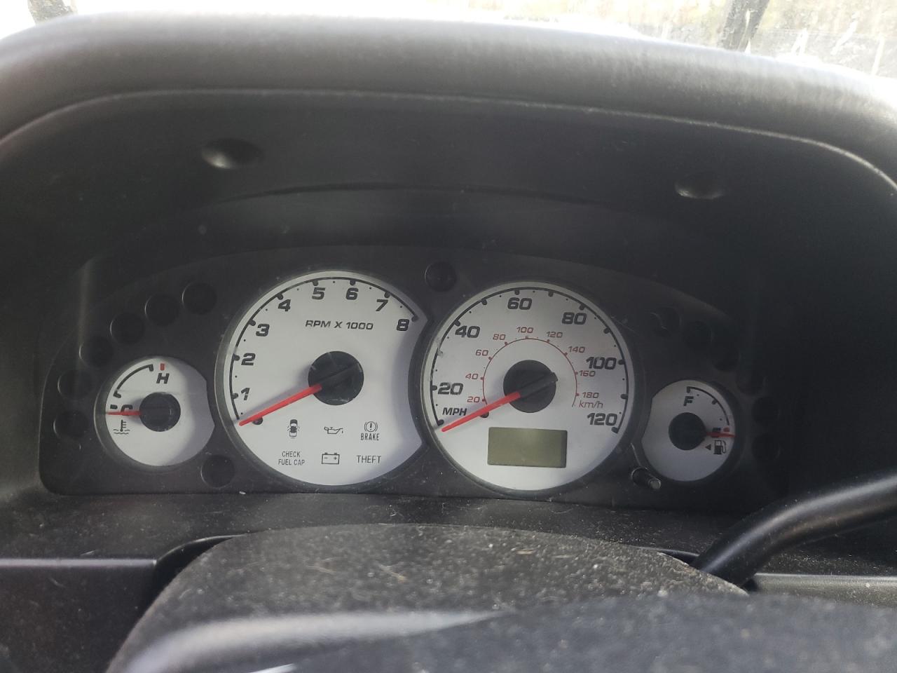 2004 Ford Escape - Image 9