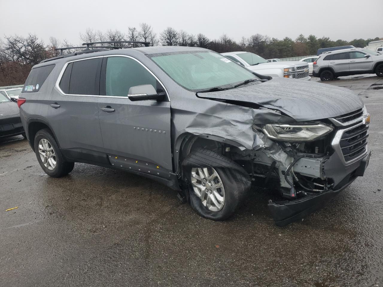 2019 Chevrolet Traverse - Image 4
