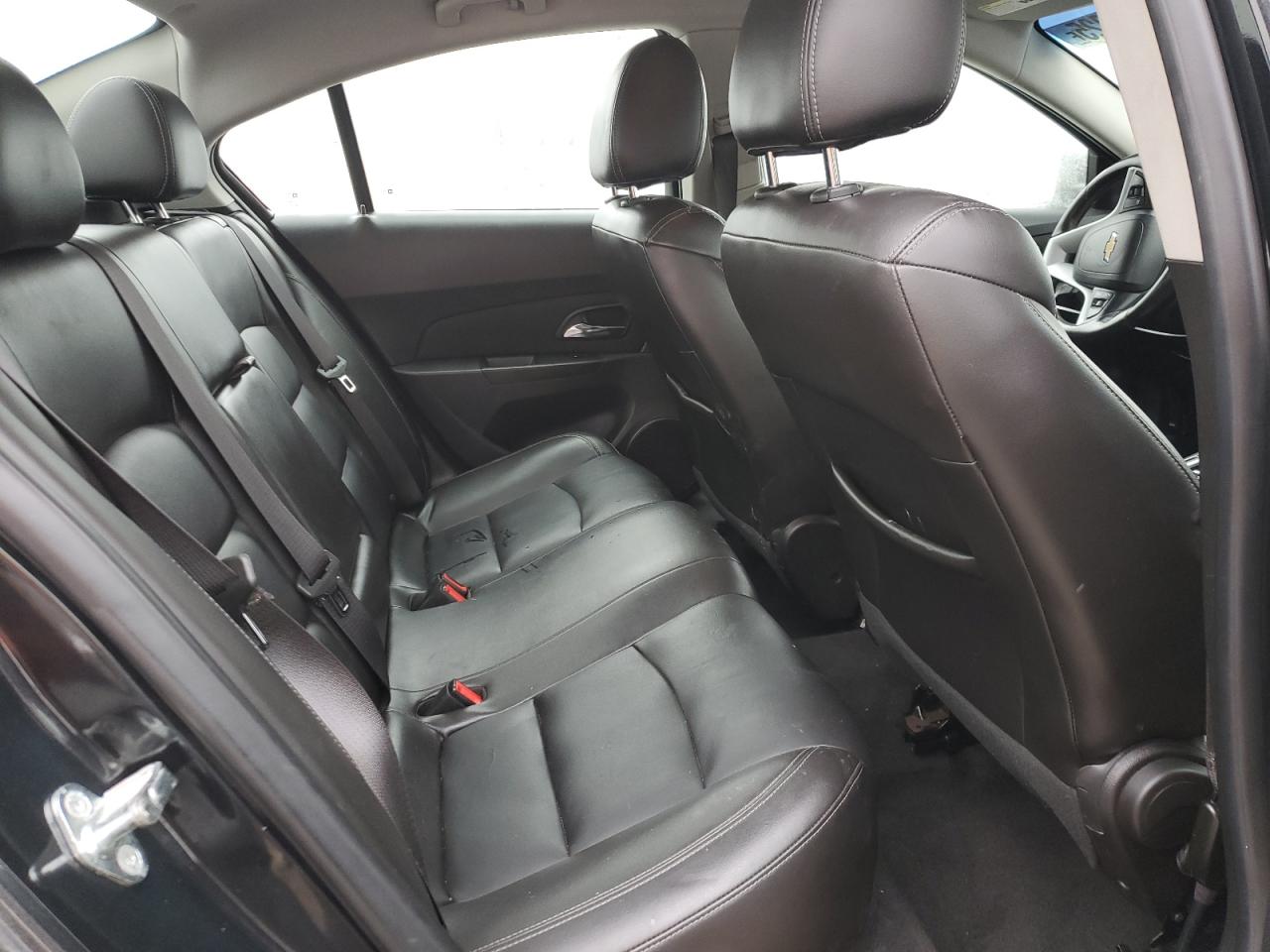 2015 Chevrolet Cruze - Image 10