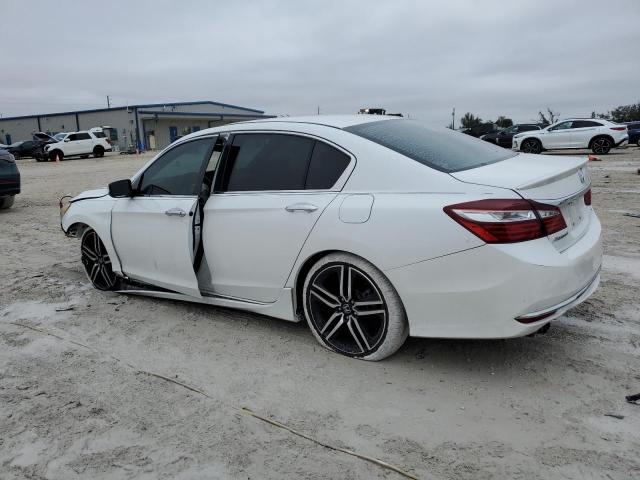 Sedans HONDA ACCORD 2016 Biały