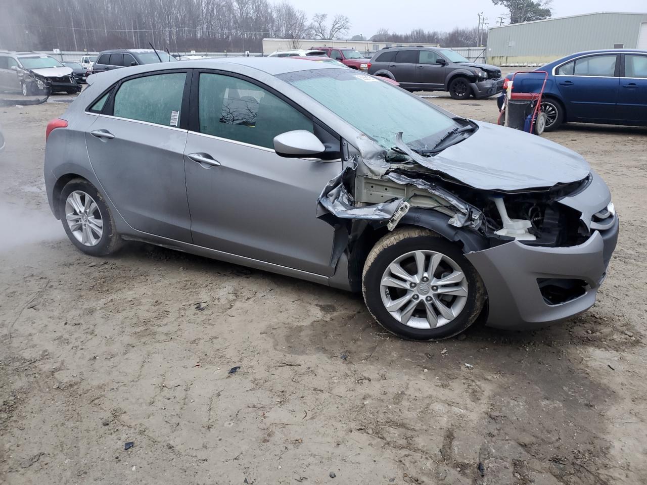 2015 Hyundai Elantra - Image 4