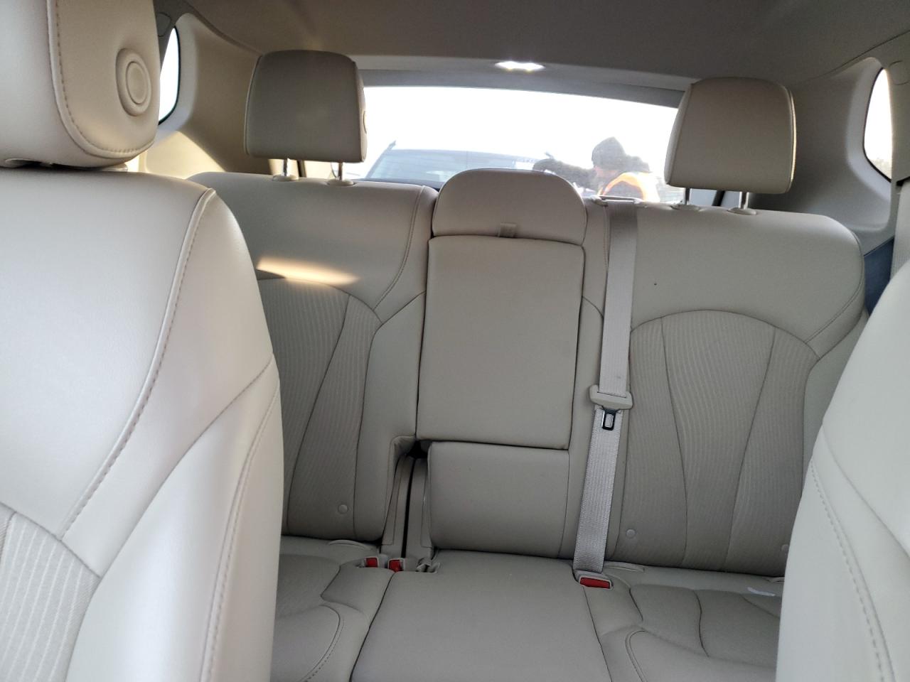 2020 Buick Envision - Image 10
