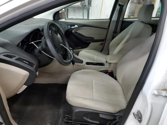  FORD FOCUS 2015 Biały