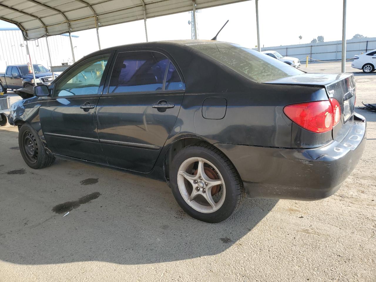 2005 Toyota Corolla - Image 2