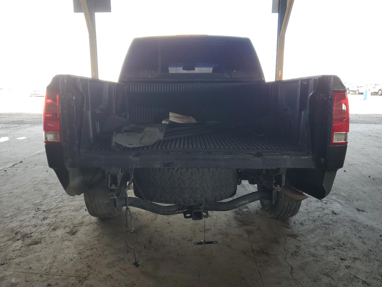 2008 Nissan Titan - Image 6
