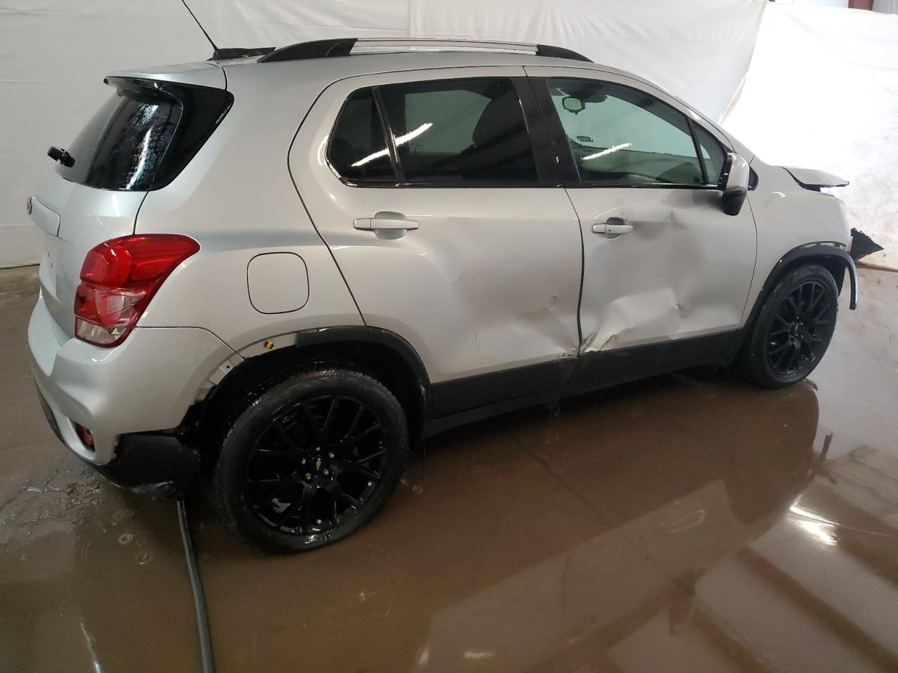 2021 Chevrolet Trax - Image 3