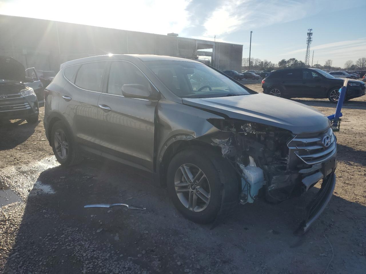 2018 Hyundai Santa Fe - Image 4