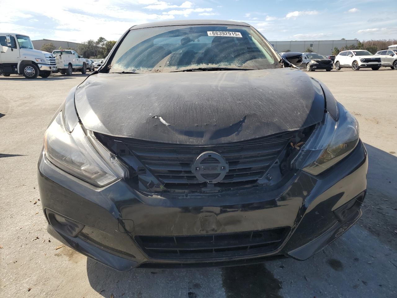 2017 Nissan Altima - Image 5