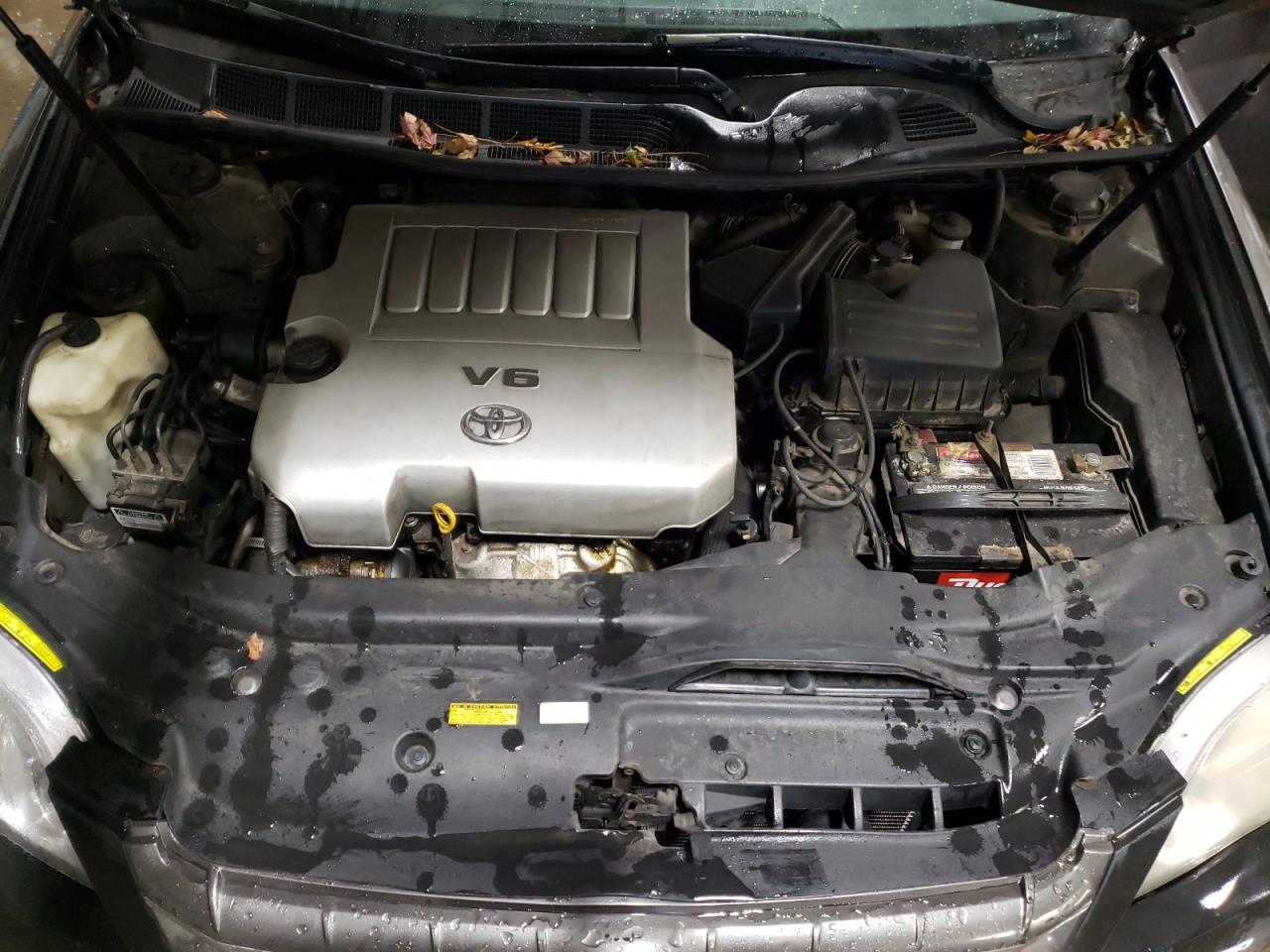 2005 Toyota Avalon - Image 11
