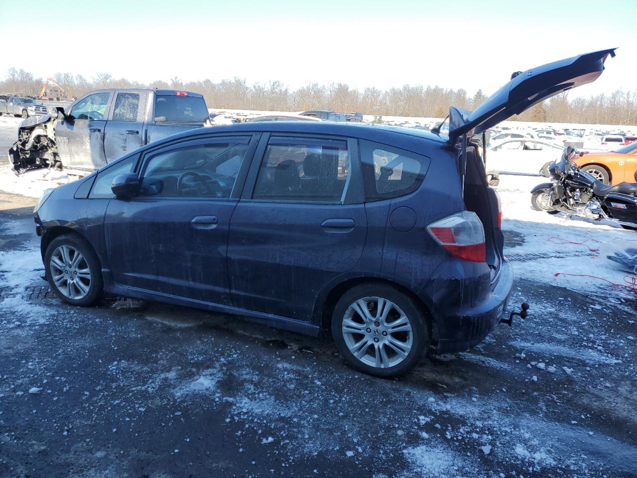2010 Honda Fit - Image 2